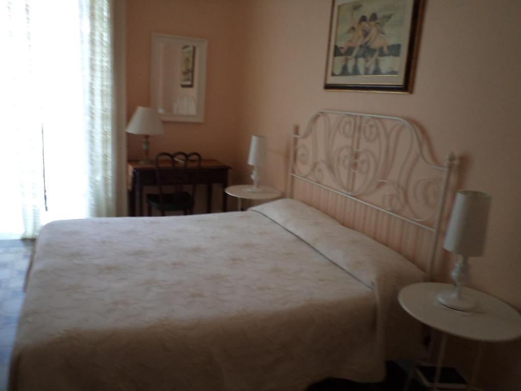 Rubens Bed and Breakfast Catania Exterior foto